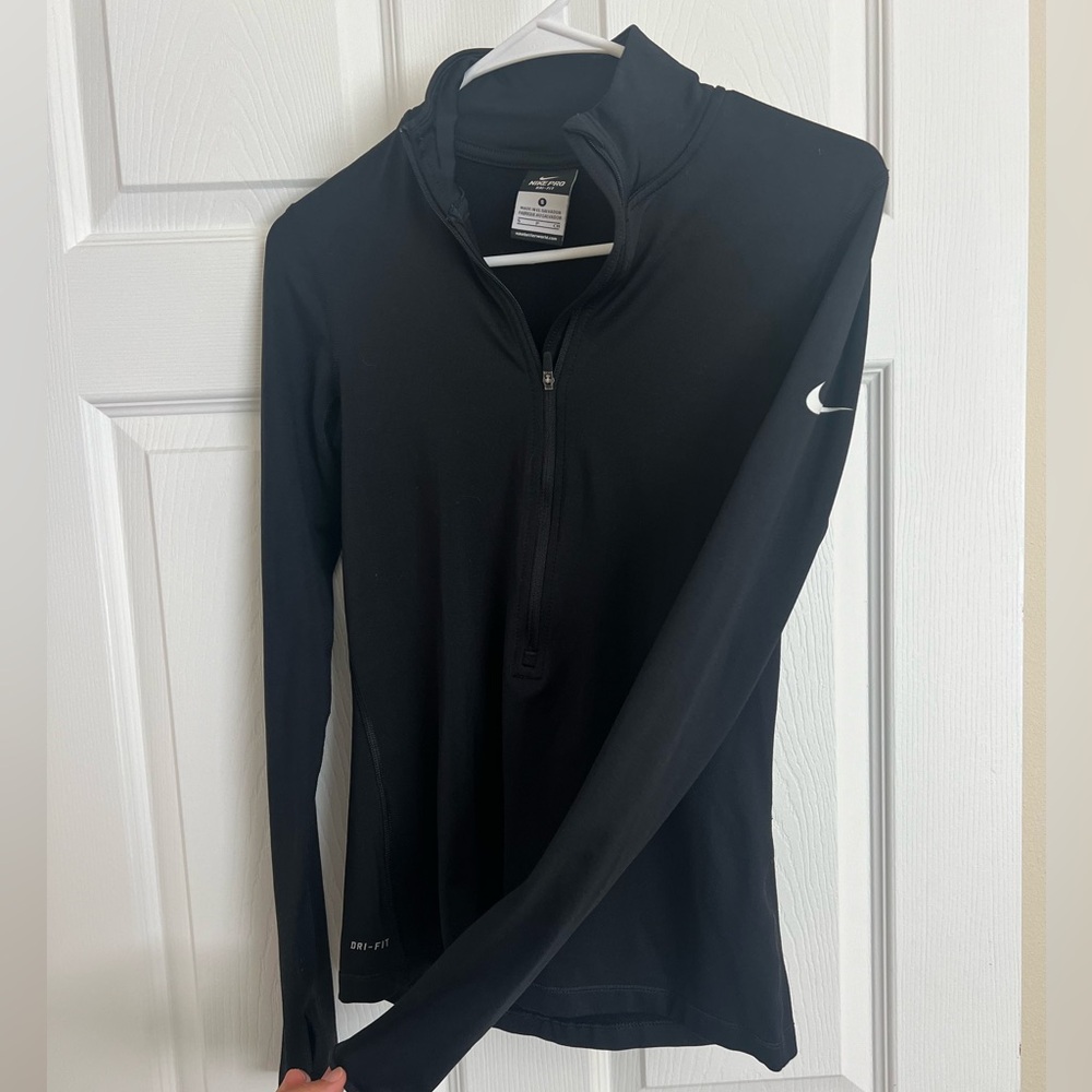 Nike dry fit zip up long sleeve shirt
